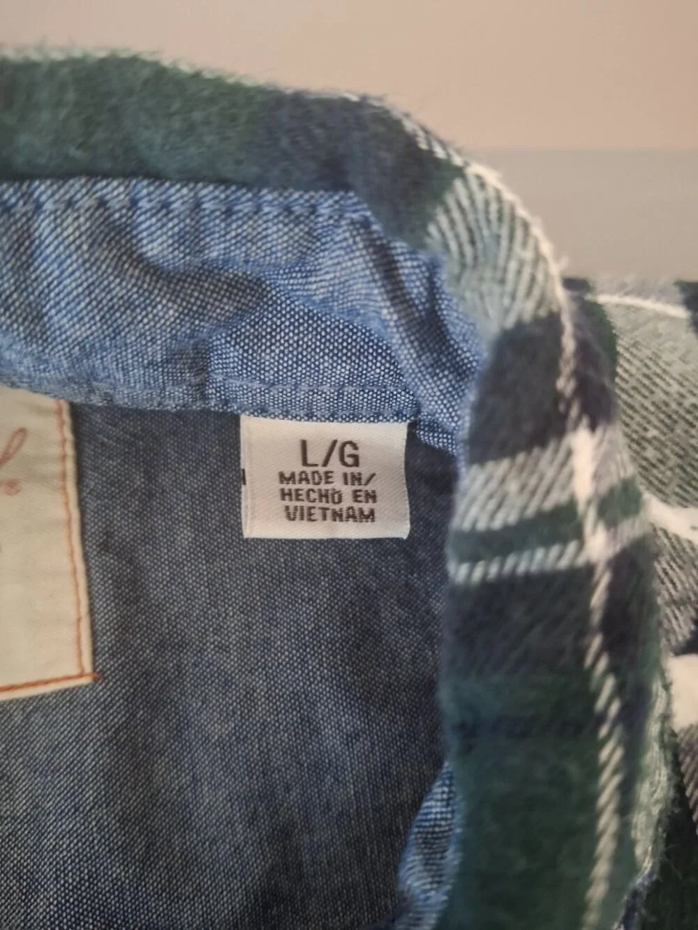 Weatherproof  Plaid Flannel Shirt L Green Blue Button Up Rugged Outdoors Camping